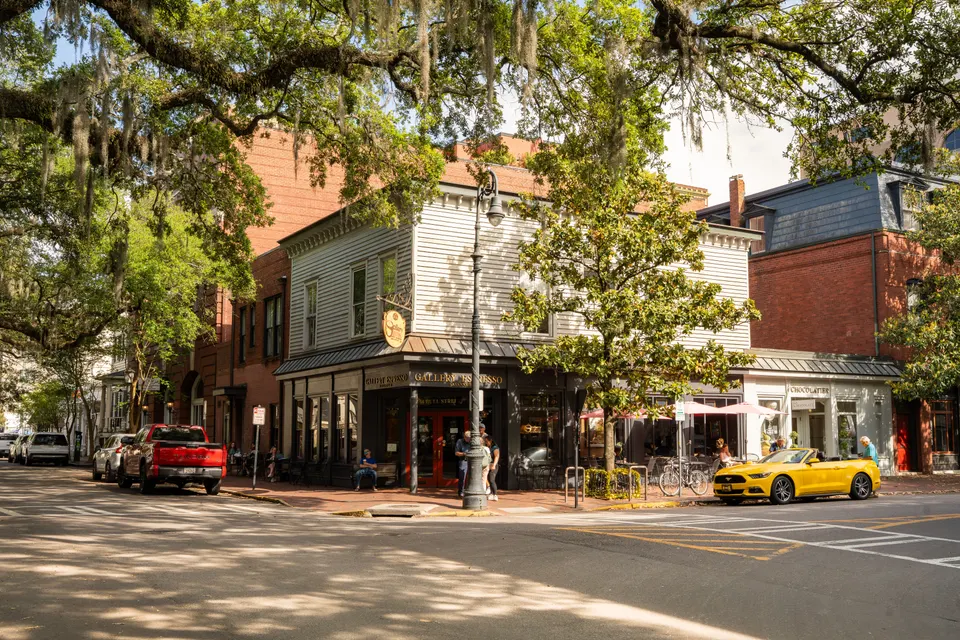 Live Oak — towing service